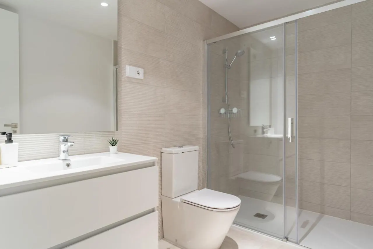 Cosy And Centrally Located Apartment In Estepona
